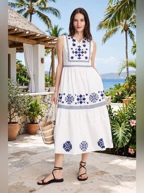 Area Stars Emma Dress Boho Embroidered Sleeveless Midi Dress - in Sz Medium